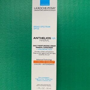 La Roche Posay Anthelios HA Mineral Sunscreen